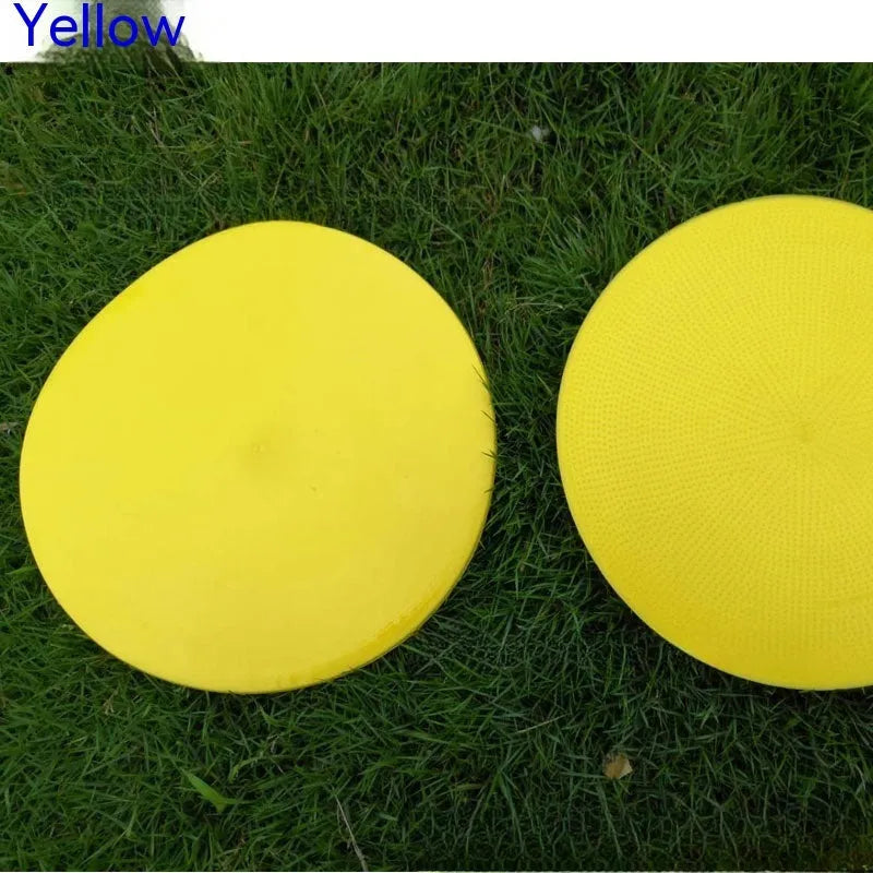 Soft TPE football landmark pad disc in bright colour for soccer training drills on grass field