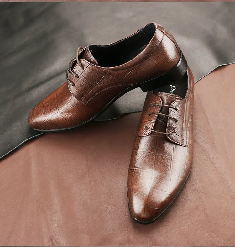 Men's black leather derby shoes with checkered pattern and pointed toe on antiskid rubber sole