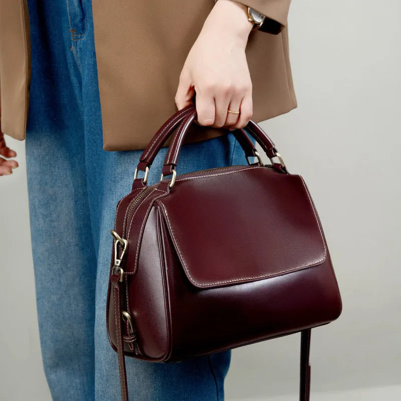 Women's genuine leather crossbody tote bag in cross-square shape with internal compartments and double shoulder straps