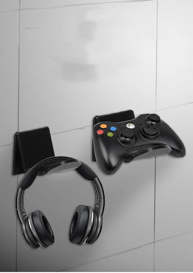 Universal game controller mounting bracket in black, white and transparent colours
