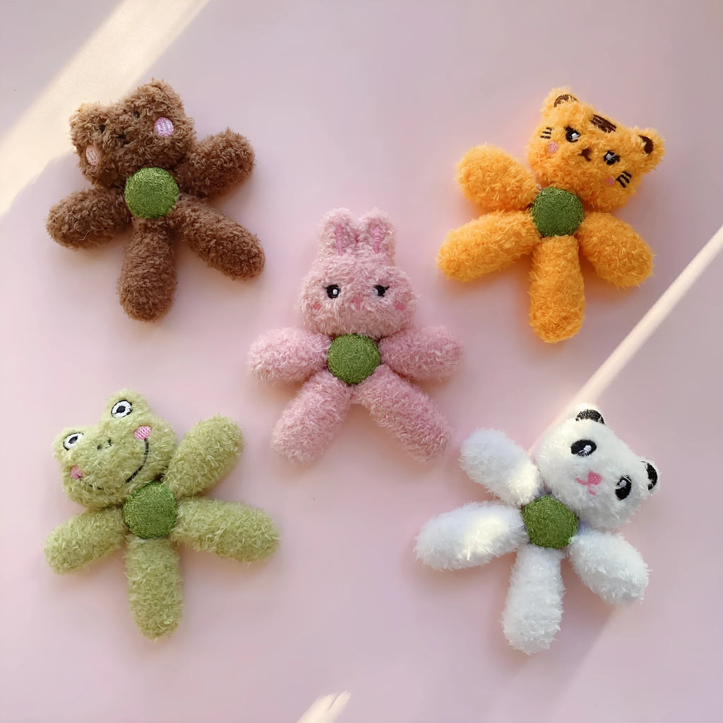 Indoor catnip ball chewing toy in animal design for feline dental hygiene