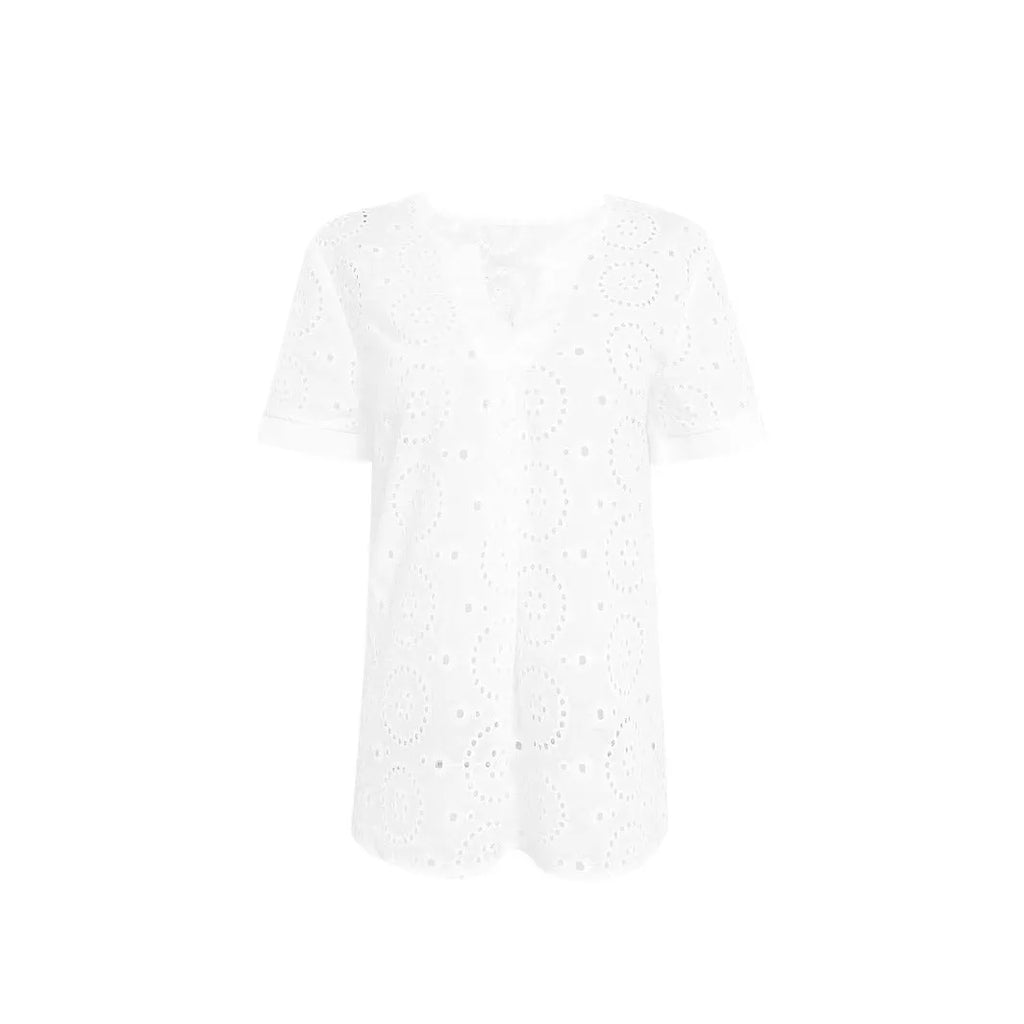 Women's white V-neck t-shirt with hollow lace detail and short sleeves