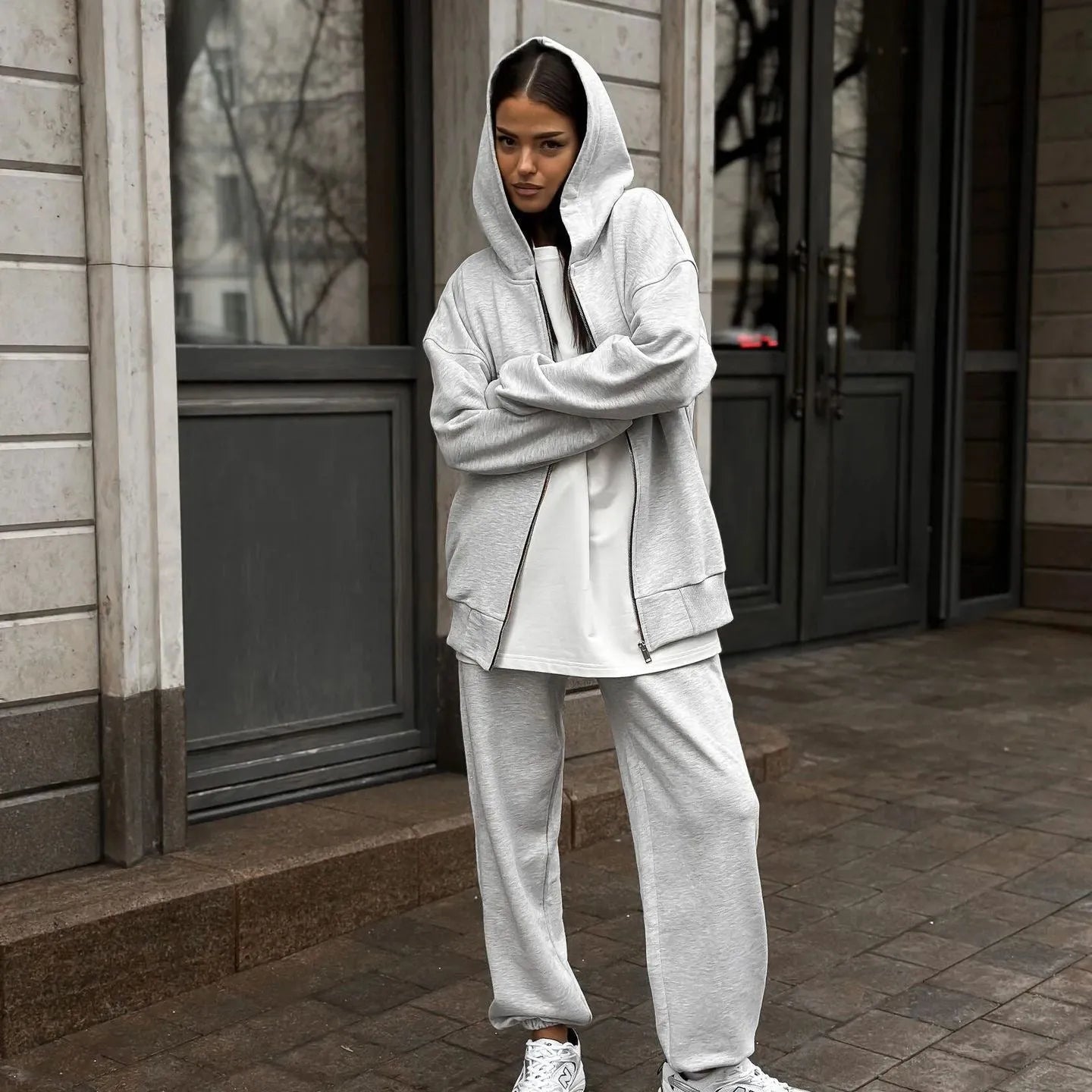 Women's street style long-sleeved coat and trousers two-piece set in loose fit polyester fabric