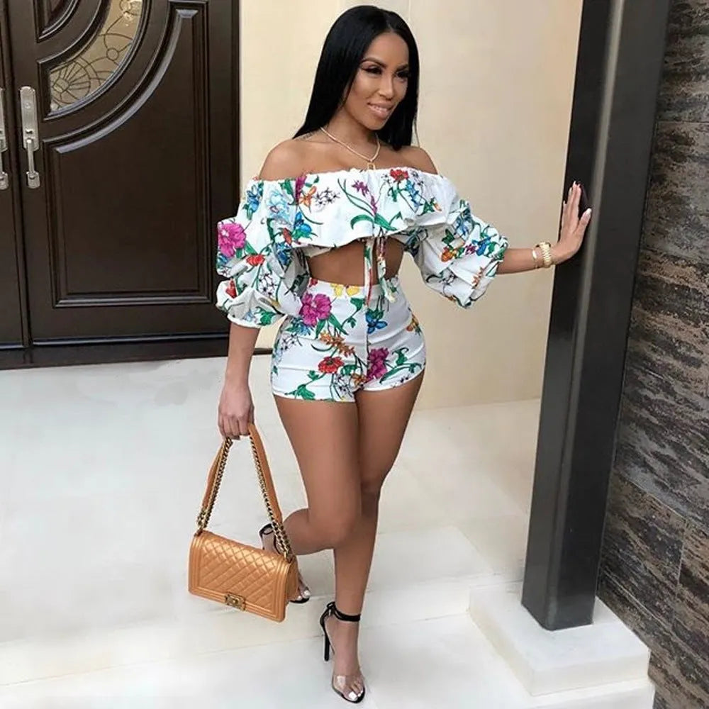 Multicolour digitally printed two-piece suit with pile sleeves on long-sleeved top and shorts
