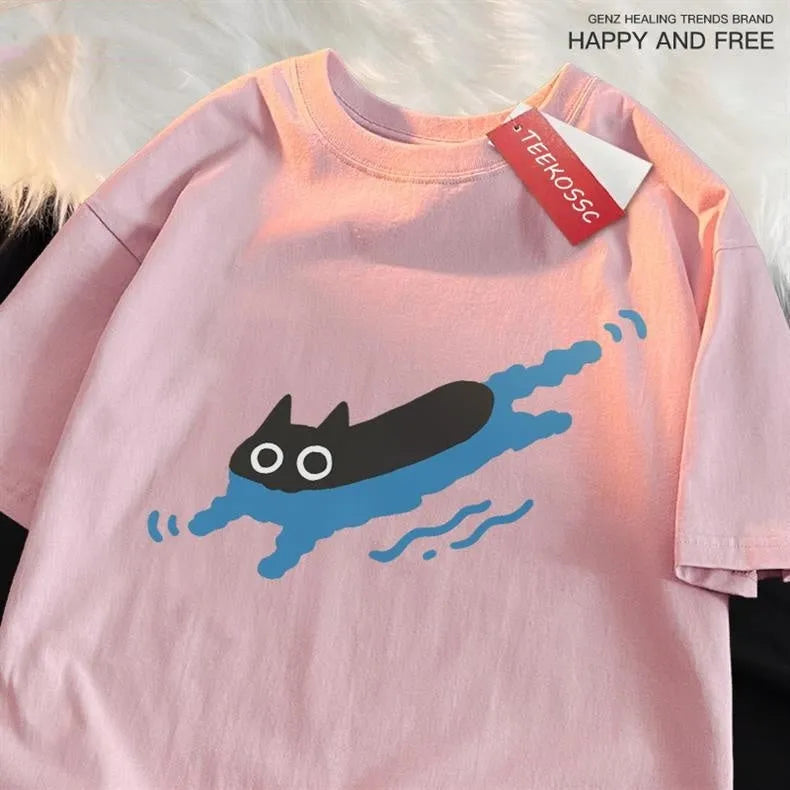 Plus size women's cotton t-shirt with diving black cat print in straight cut design