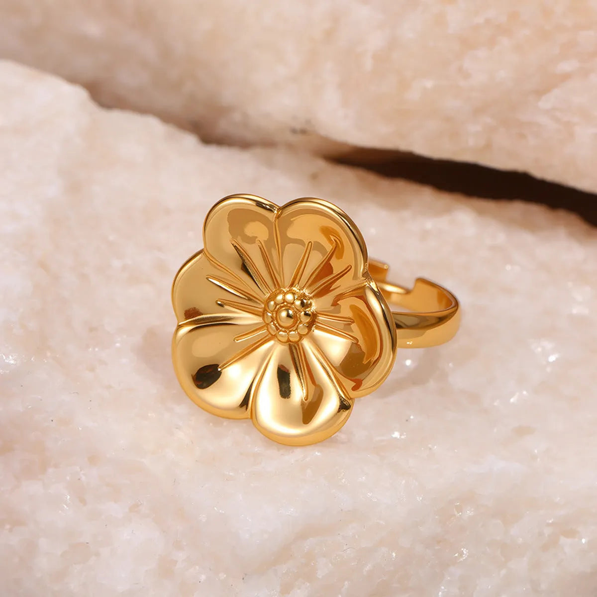Stainless steel open design geometry ring with flower ocean pattern for women in affordable luxury style