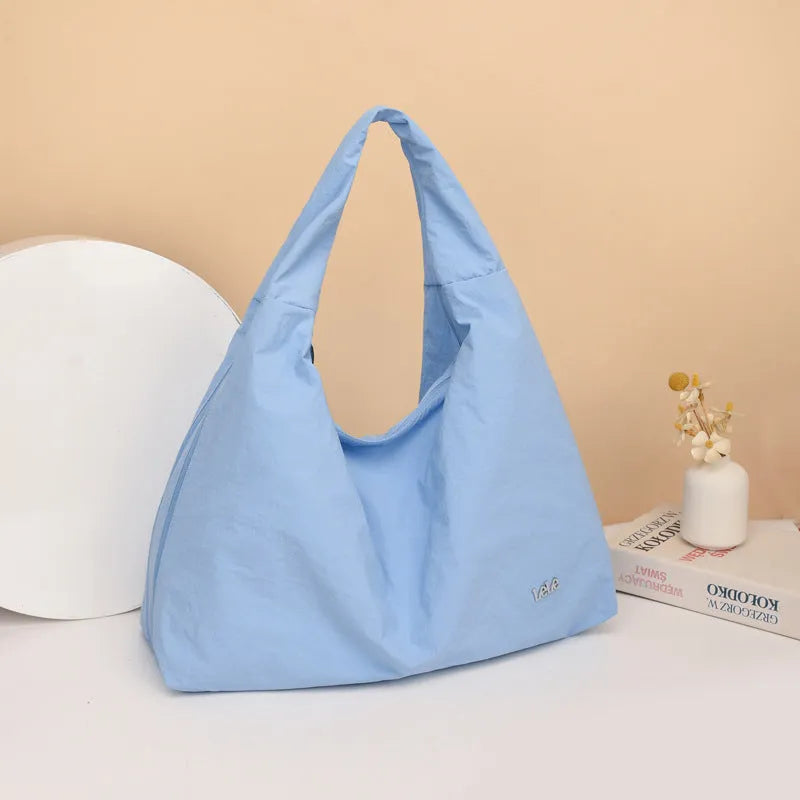 Women's heart-shaped nylon underarm bag in large capacity design