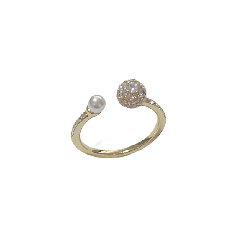 Women's open-end ring with round zircon stones and geometric design in gold or silver finish