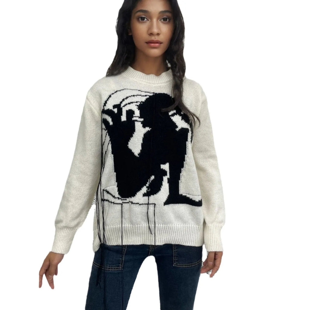 Women's loose grey alpaca wool sweater with abstract pattern tassel design round neck