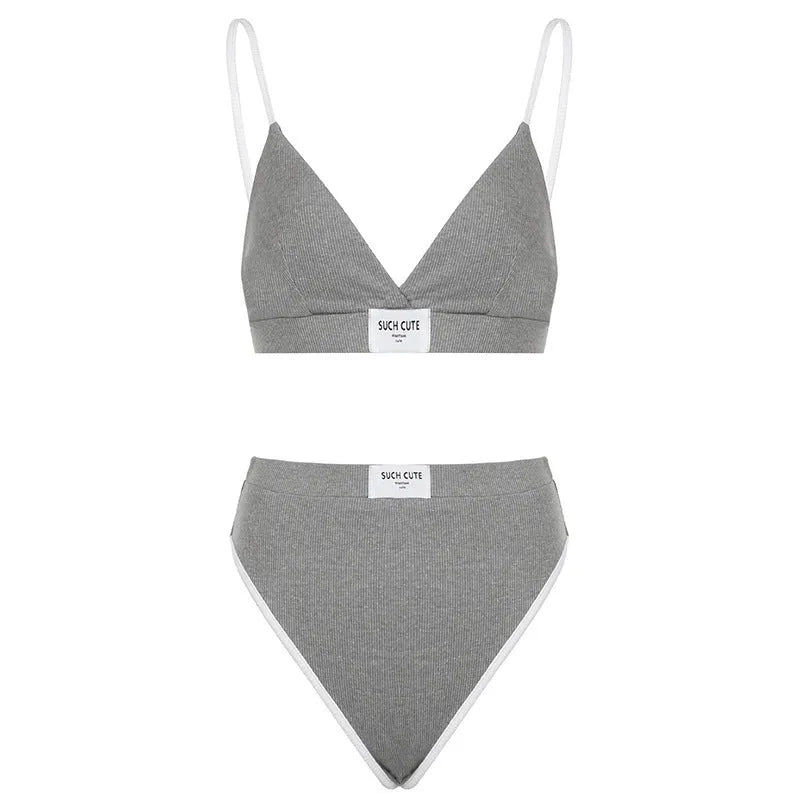 Women's contrast colour binding embroidery bikini underwear set in polyester fabric