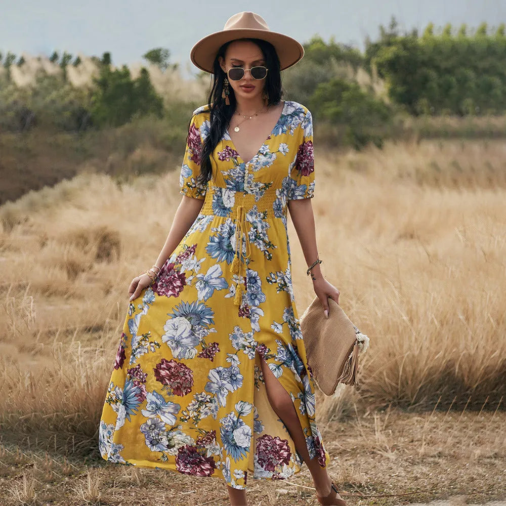 Floral print summer dress with V-neck and elastic high waist in yellow colour