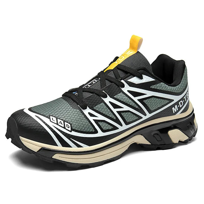 Men's and women's outdoor hiking shoes with mesh lining and rubber sole