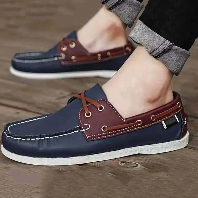 Men's solid-colour casual shoes with a round toe and flat heel, shown in an artificial PU material.
