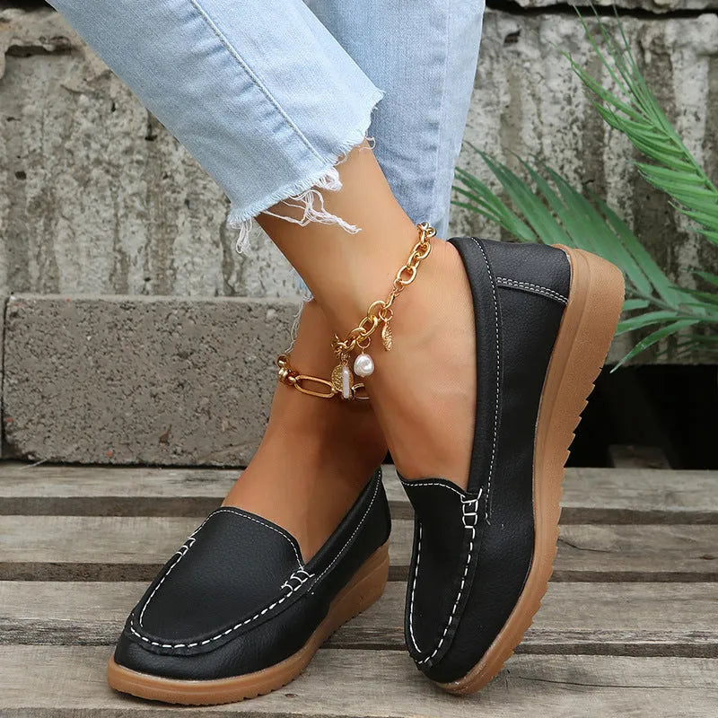 Women's PU leather loafers flats shoes in multiple colours with round toe and rubber sole