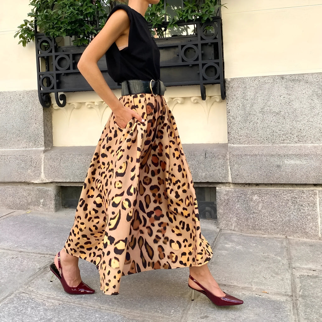 Women's brown leopard print A-line long skirt with big hem detail