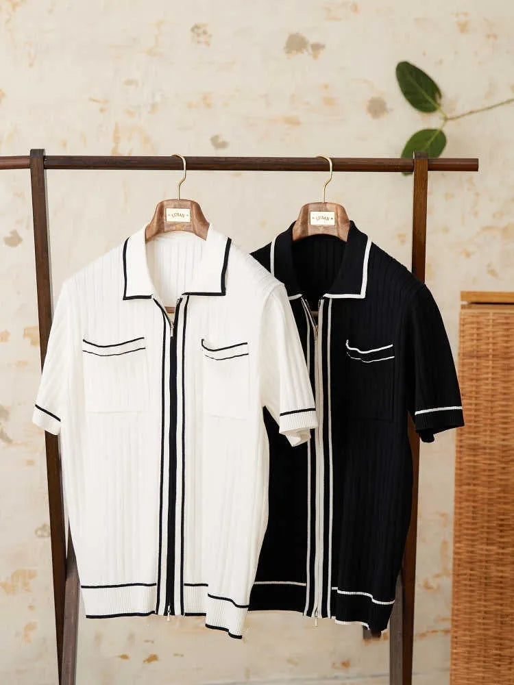 Slim elastic polo shirt with lapel collar and short sleeves in black or white colours