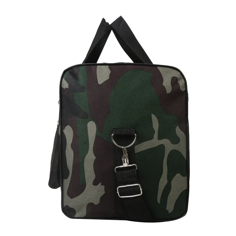 Camouflage waterproof luggage bag with 20-litre capacity and polyester stripe lining