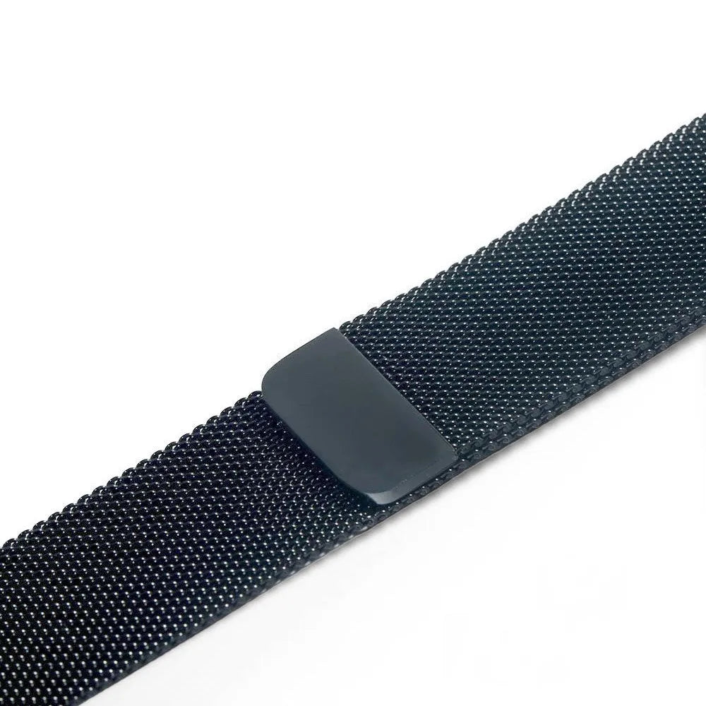 Stainless steel smartwatch strap for 38mm and 42mm watches in silver colour