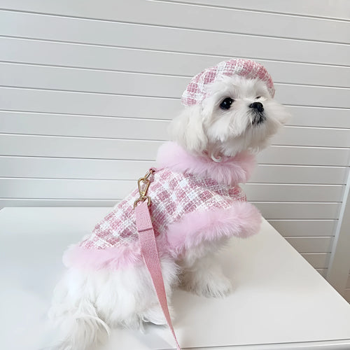 Pink cat costume set with beret, cape and rope in polyester fabric