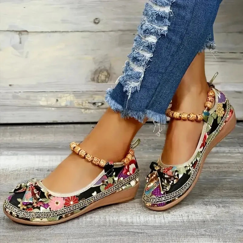 Women's plus size ethnic platform sandals with elastic band and cloth upper