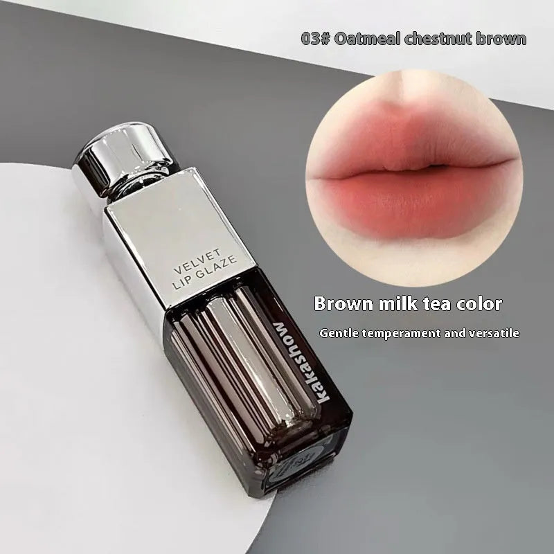 Kakashow matte soft mist lipstick in six shades with 1.8g velvet lip paint