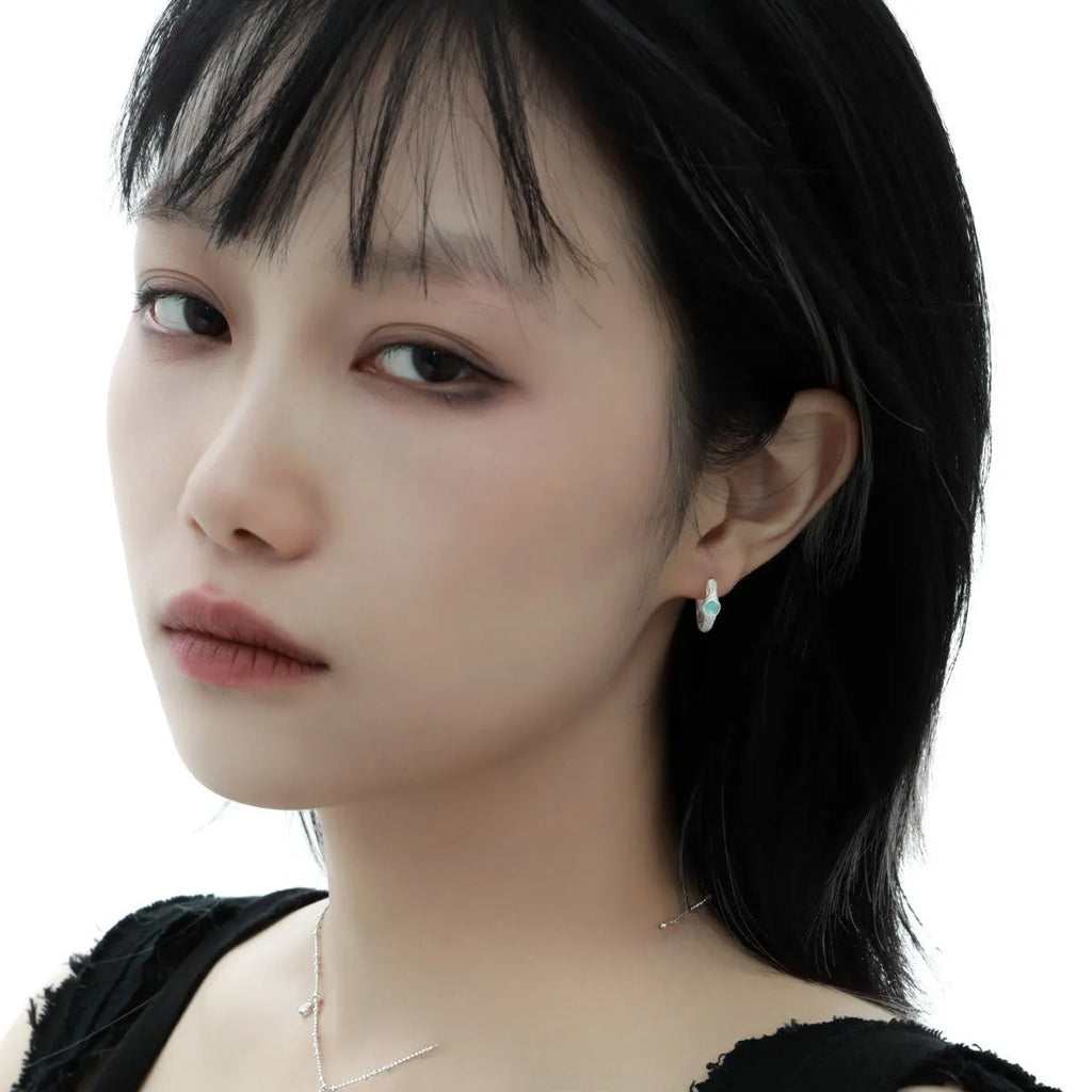 925 silver geometric circular ear clips with burnt silver electroplated finish for women