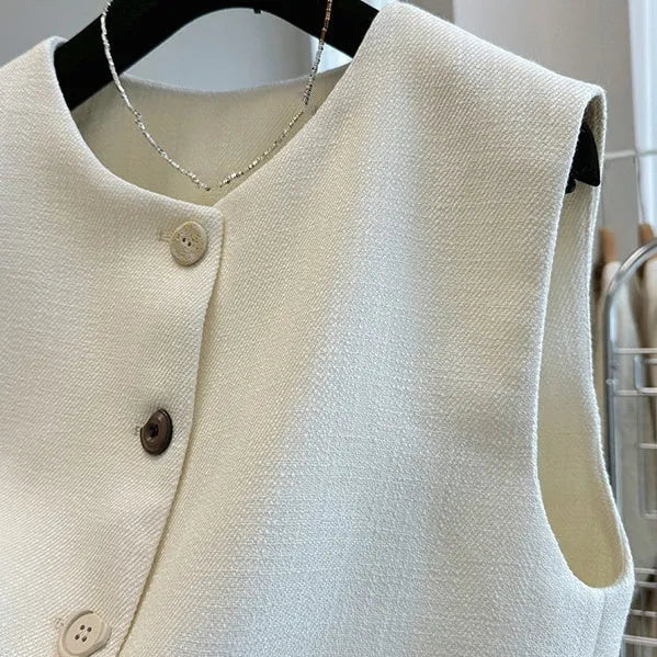 Women's French style round neck bandage vest sleeveless outer wear in polyester fabric