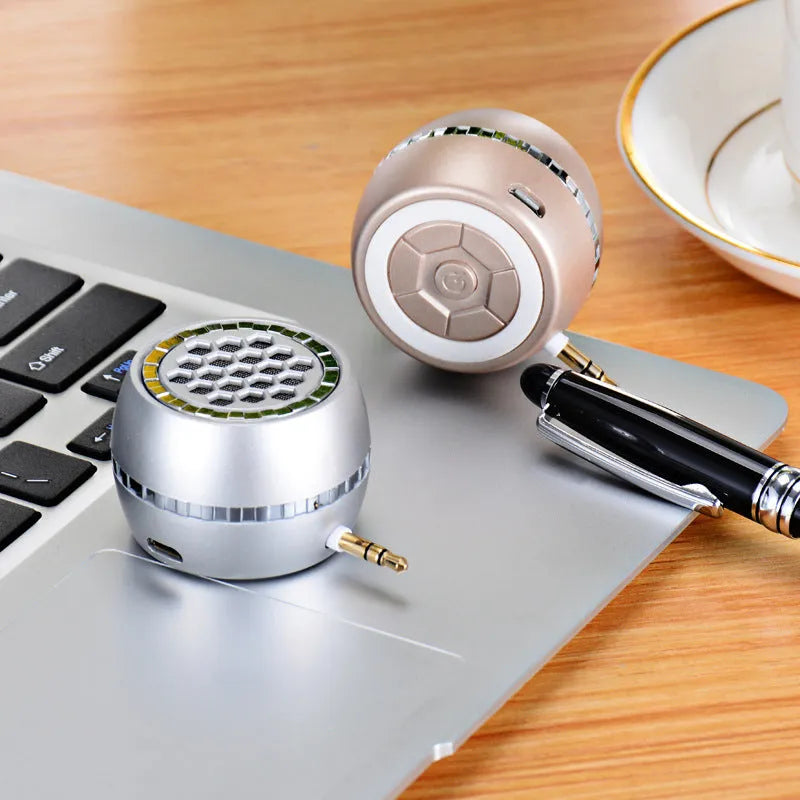 Universal external amplifier speaker in black, rose gold, or local gold with 5V input.