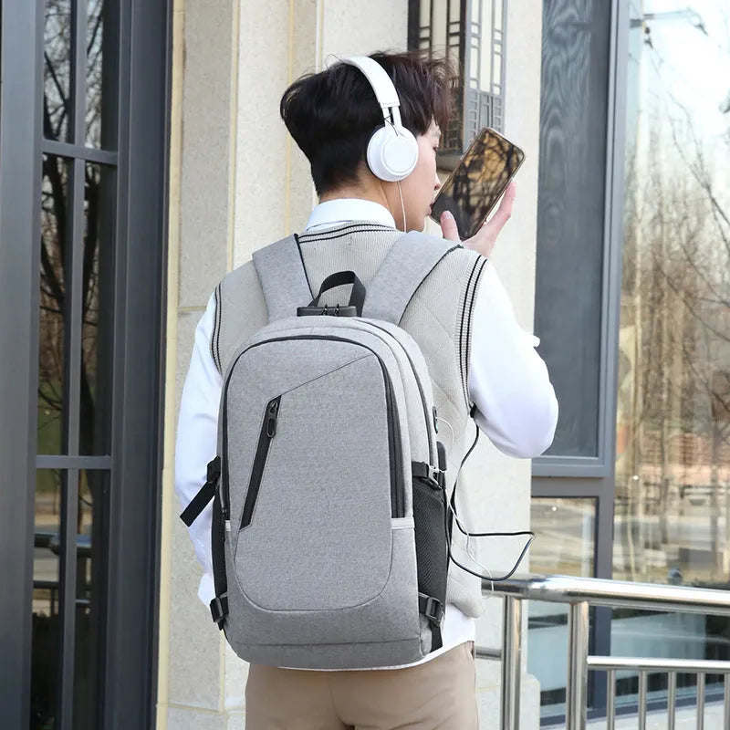 Oxford cloth computer backpack in multiple colours with 20-35L capacity for leisure travel