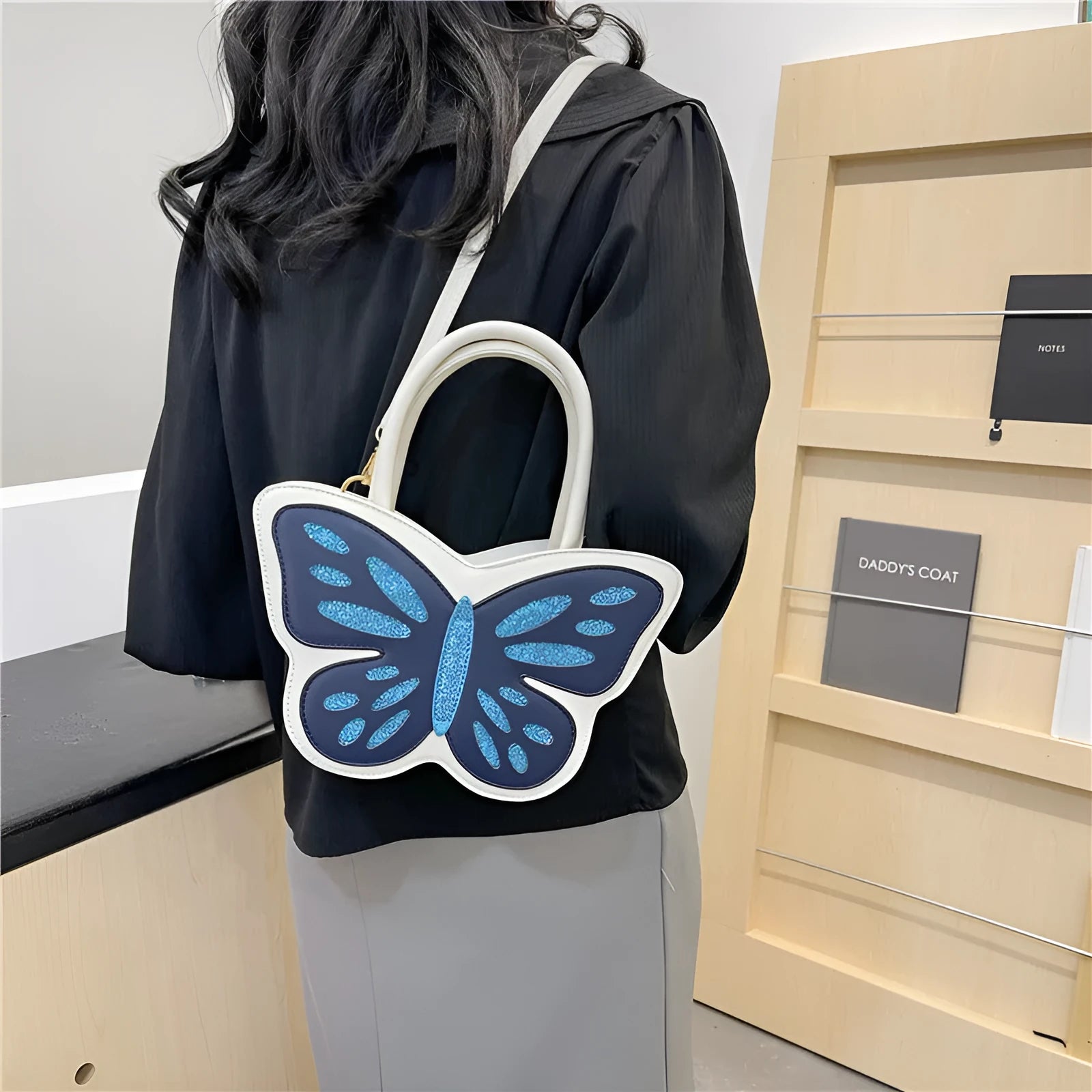 Square PU leather ladies crossbody bag in four colours with contrast detail