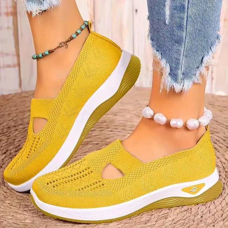 Women's casual mesh shoes with T-shaped shoulder strap and soft PVC sole in multiple colours