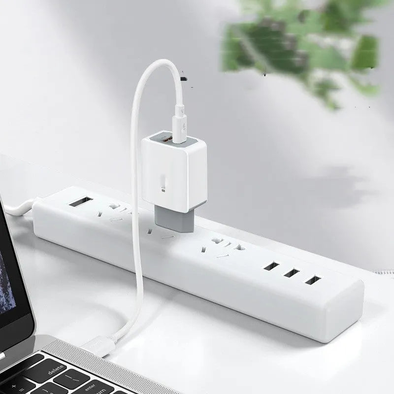White USB fast charge charger set with fireproof ABS PC charging head and European standard cable