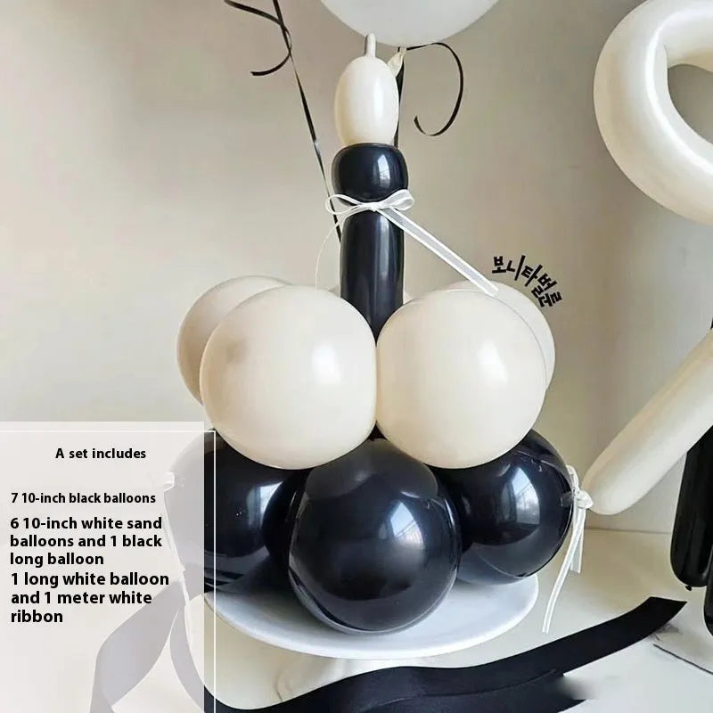 Finished balloon bouquet cake decoration kit with round balloons for DIY party centrepieces
