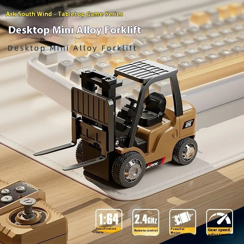 1:64 scale alloy remote control forklift toy with cargo hook and fork accessories on pallet