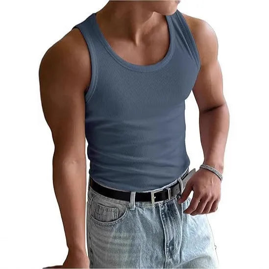 Men's tight-fitting round neck fitness T-shirt in black, made from polyester with a wool lining.