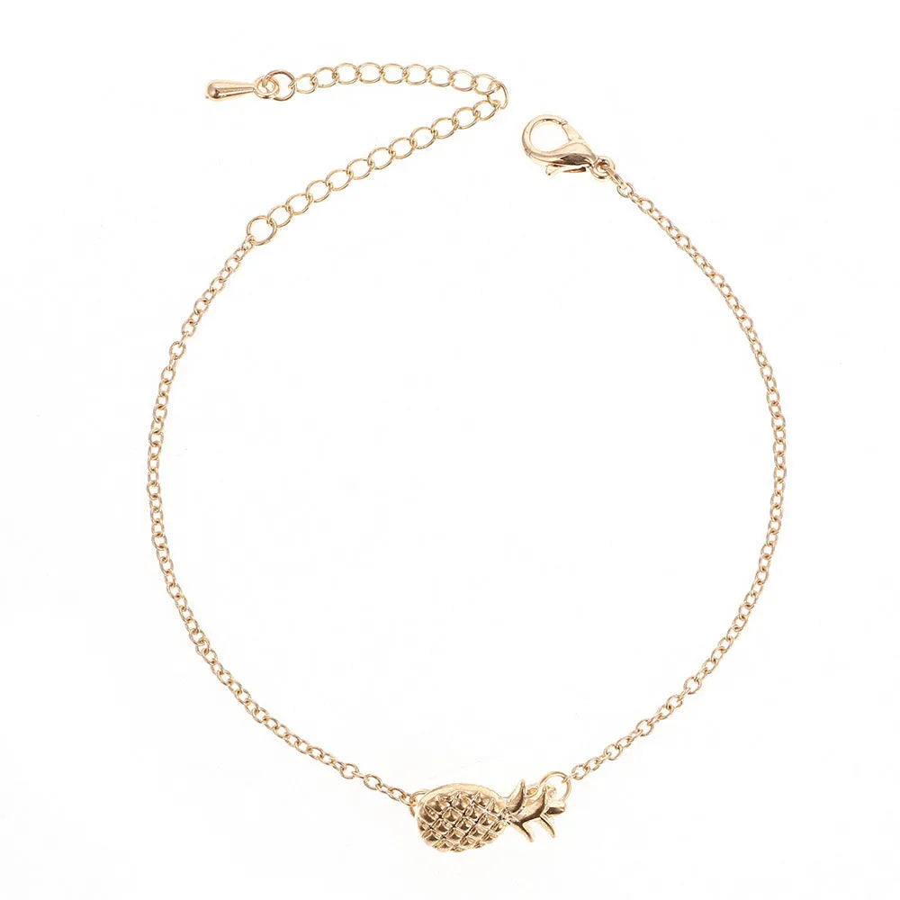 Alloy pineapple bracelet for women in gold or silver colour with fruit-shaped design