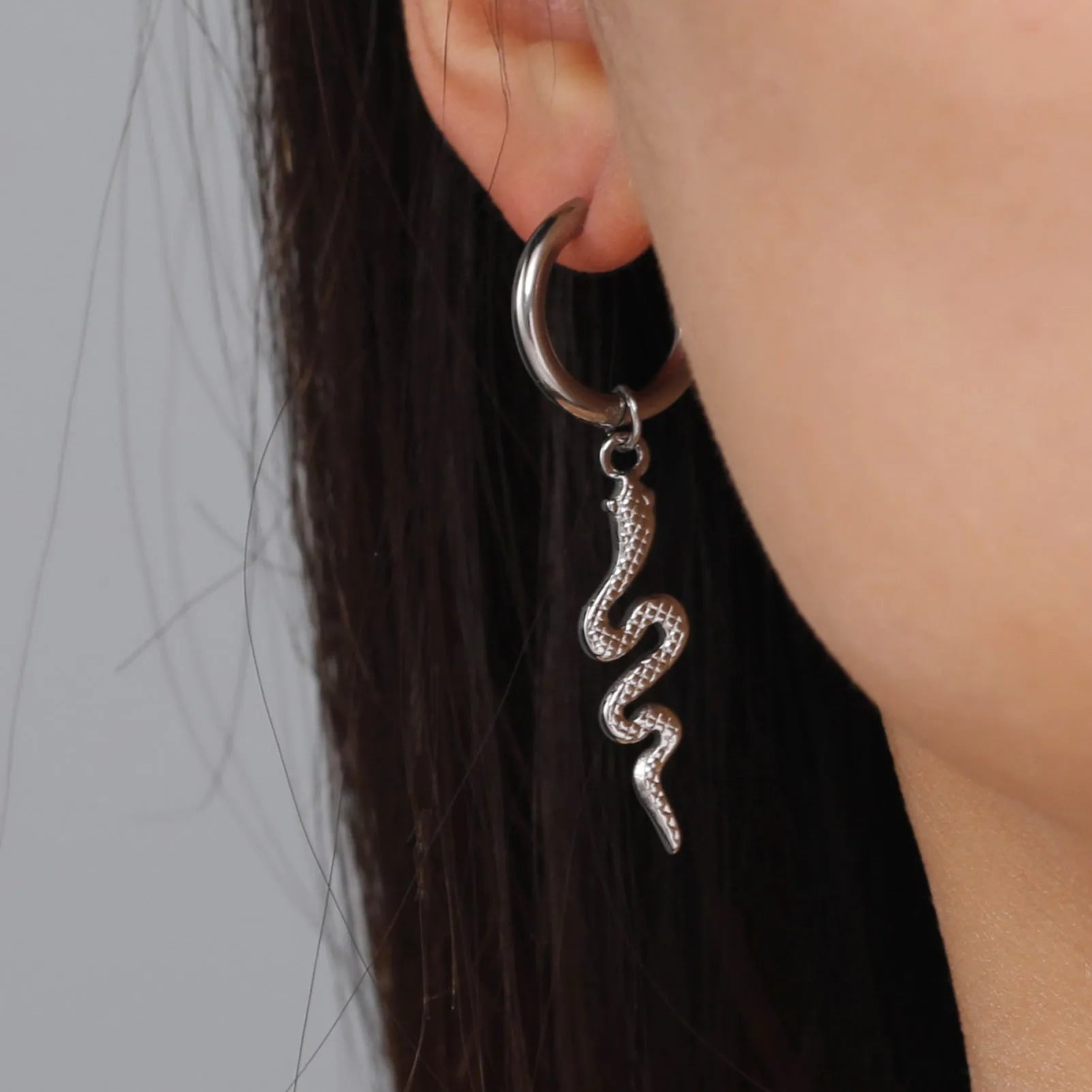 Gold plated stainless steel snake clip-on vintage earrings