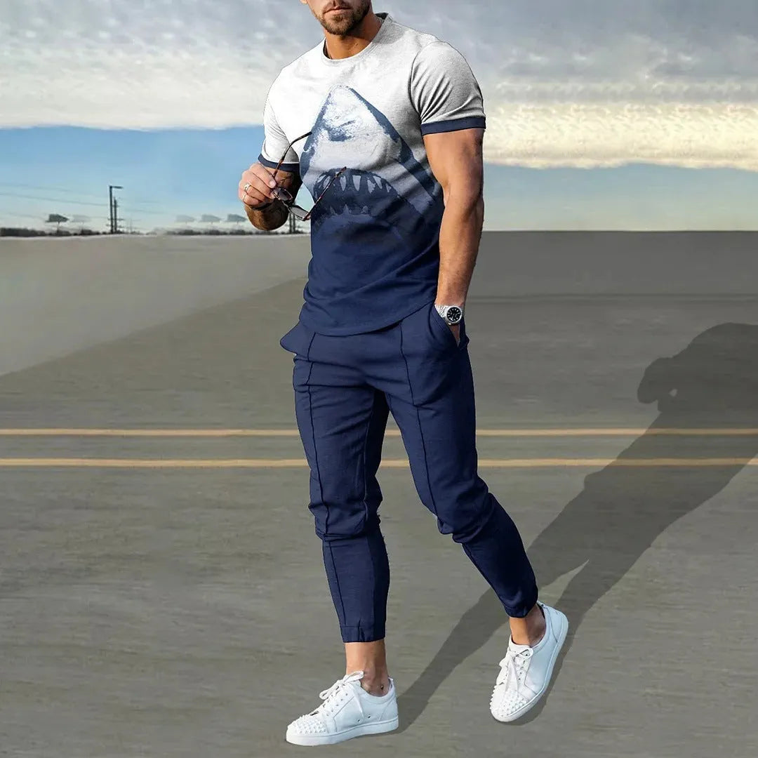 Men's short-sleeved round neck T-shirt and matching trousers set in a solid colour.