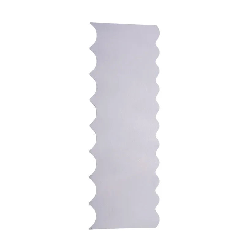Stainless steel cake scraper with multiple polygon-patterned edges for decorating