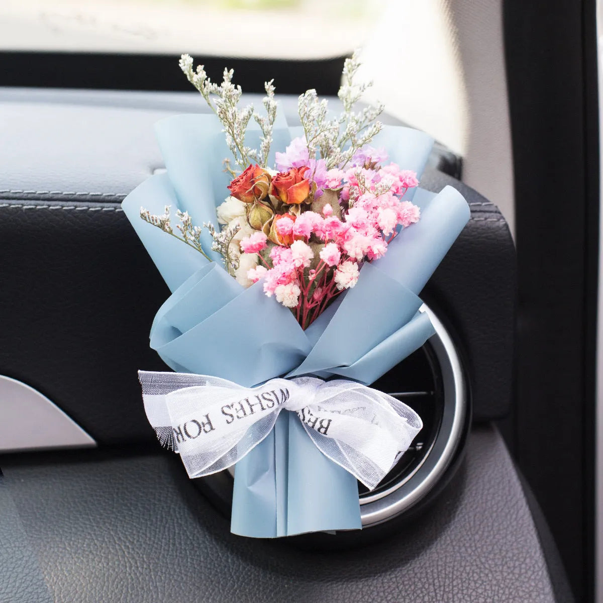 Handmade dried flower car vent ornament with interchangeable scented discs in multiple colour options