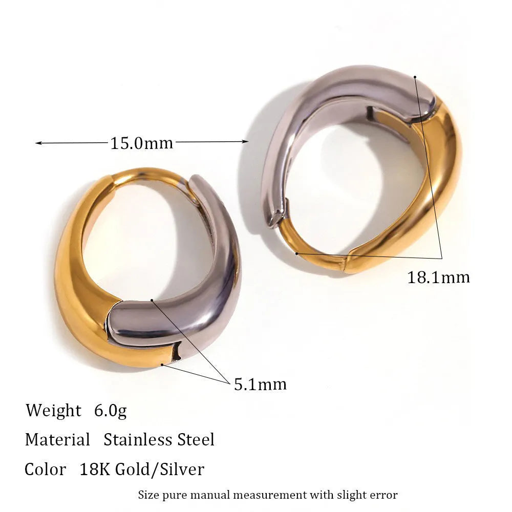 Gold electroplated women's jewellery set with geometric earrings, bracelet, and necklace on stainless steel