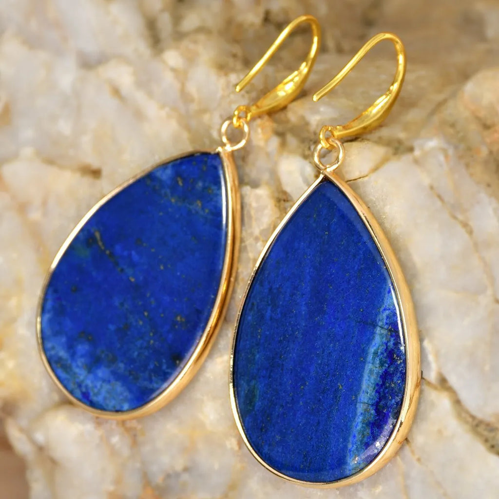 Women's water drop pendant earrings with natural stone in retro high-profile design