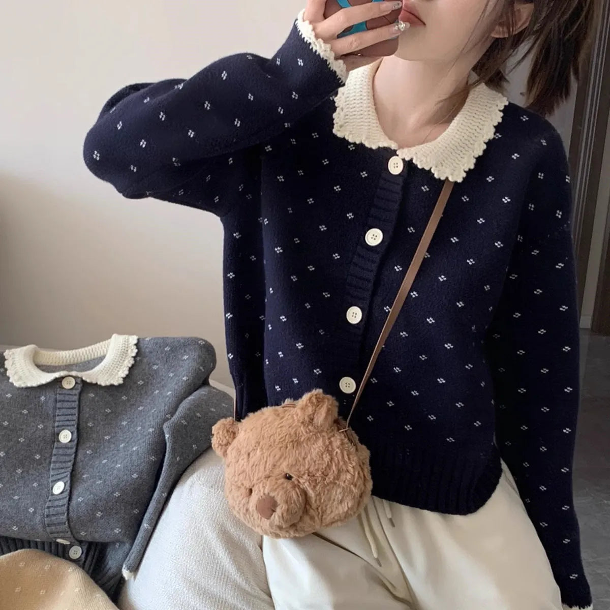 Women's Peter Pan collar knitted cardigan in polyester with button front fastening