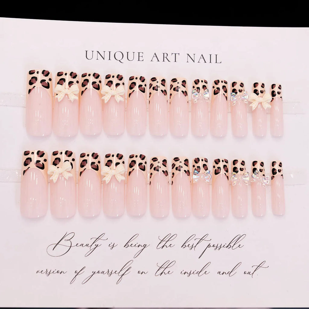 Leopard print butterfly design false nails set with 3D plastic decorations for women's nail art