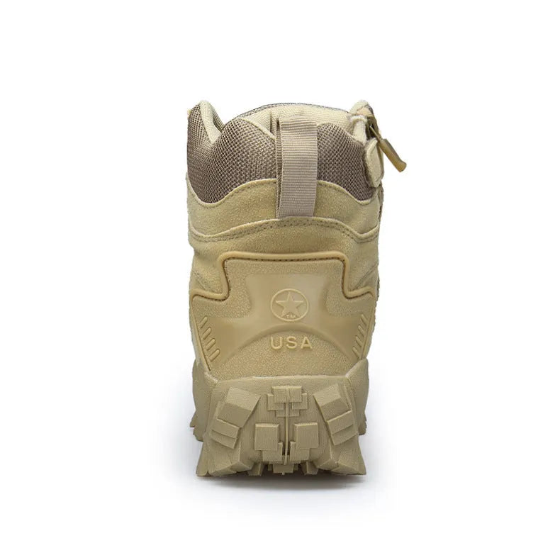 Black men's US Army Delta tactical outdoor boots with non-slip rubber sole.