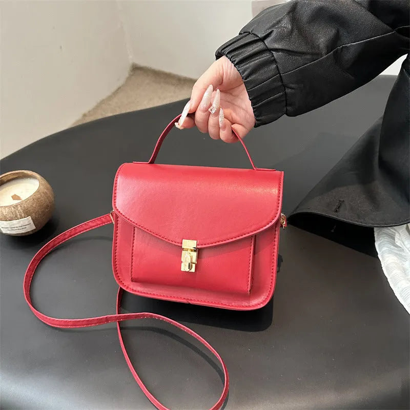 Retro style PU leather messenger bag in horizontal square shape with sandwich pocket design