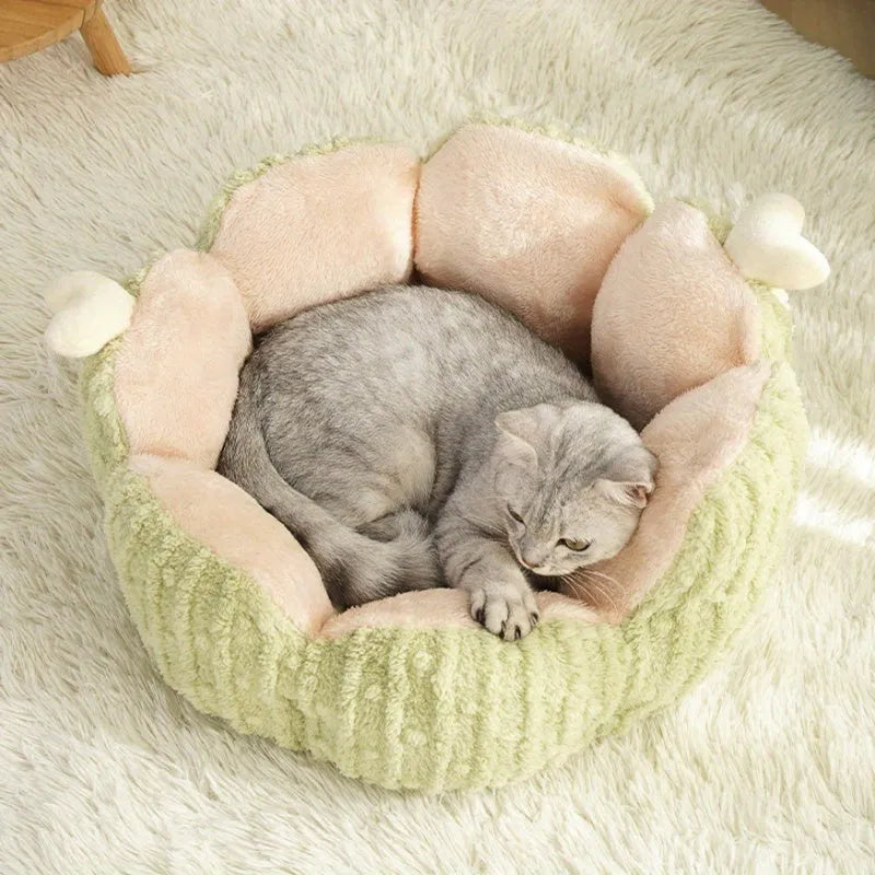 Green cactus-themed cat kennel with soft fleece lining, shown in large 60cm size.