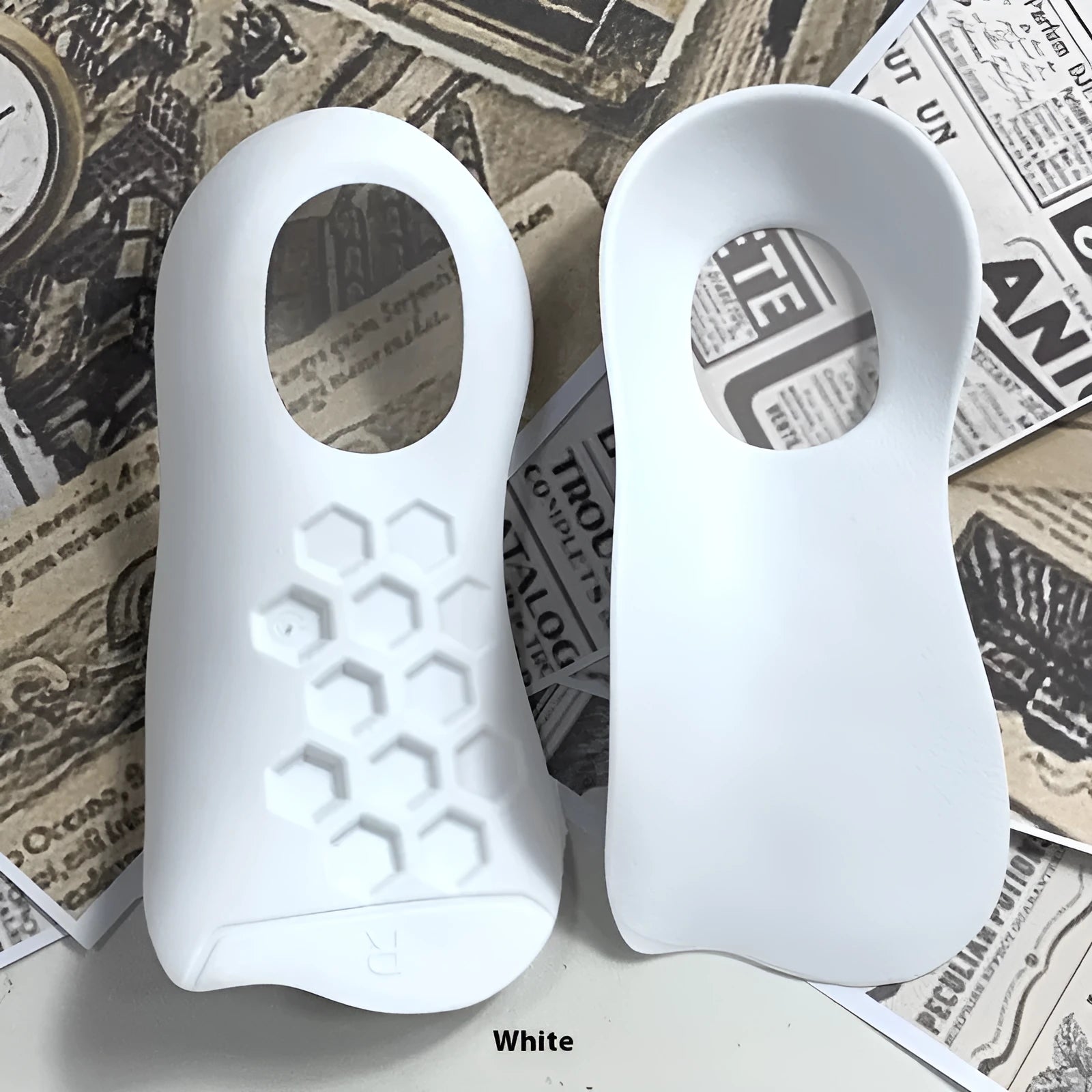 Varus correction arch support insoles in three colours with TPR construction