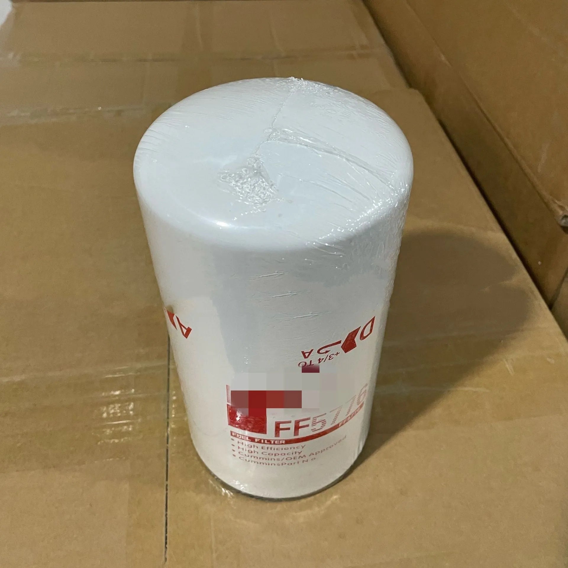 White metal diesel filter element model FF5776 with folding construction for automotive engines.