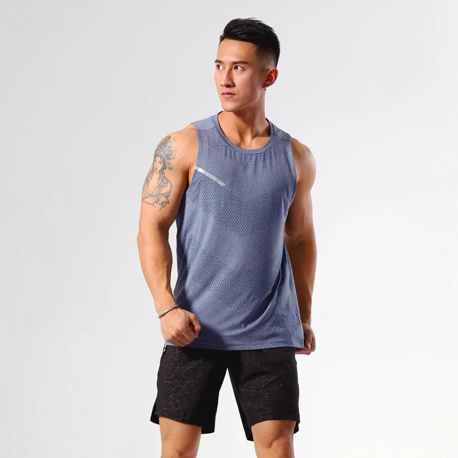 Man wearing a grey quick-drying polyester sports tank top for summer outdoor activities.